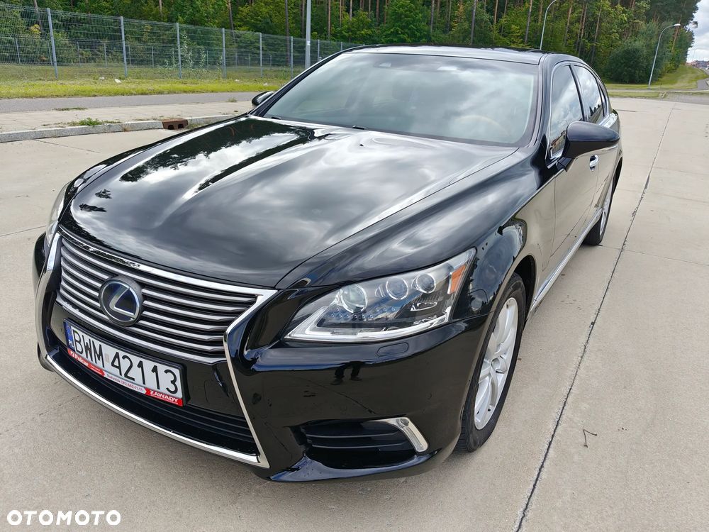 Lexus LS 600h L - 1
