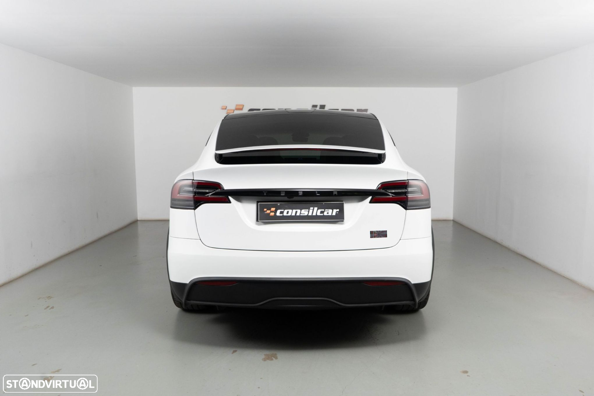 Tesla Model X Plaid AWD - 5