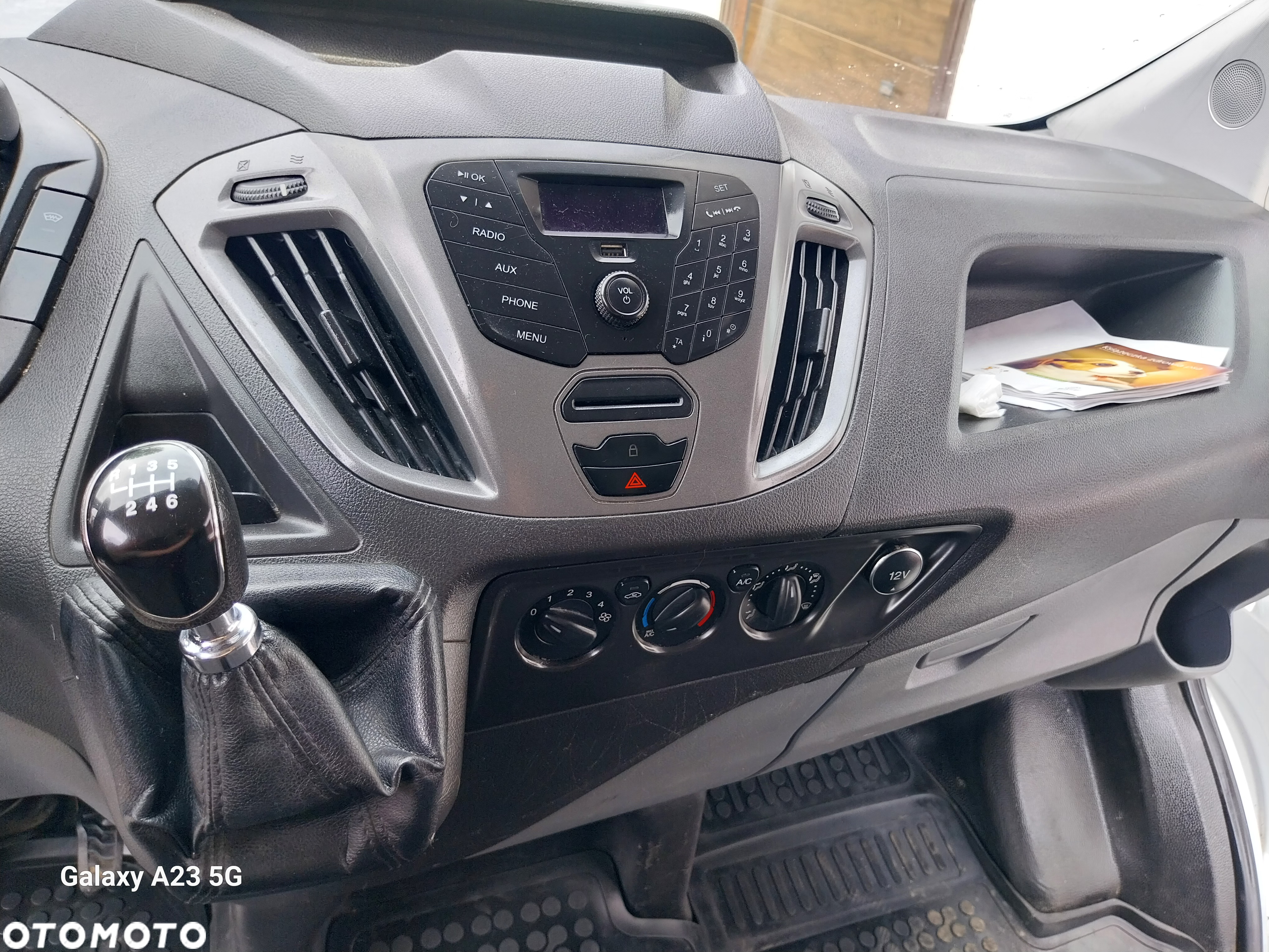 Ford Transit Custom - 13
