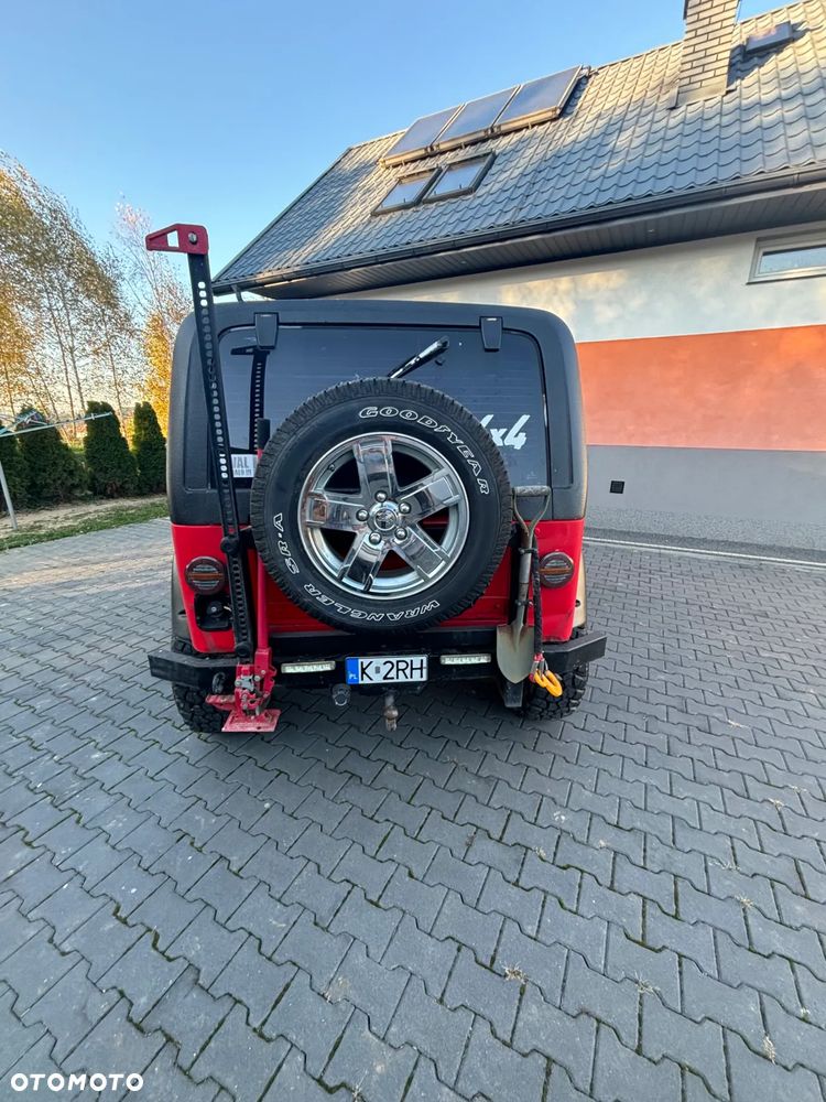 Jeep Wrangler 2.5L - 30