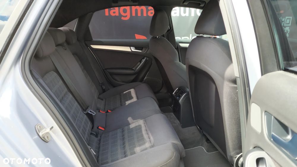 Audi A4 Limousine - 19