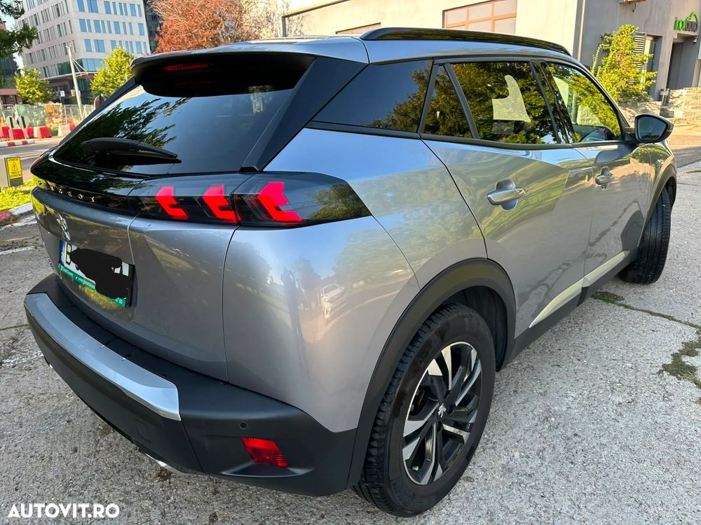 Peugeot 2008 1.2 PureTech EAT8 STT Allure Pack - 3