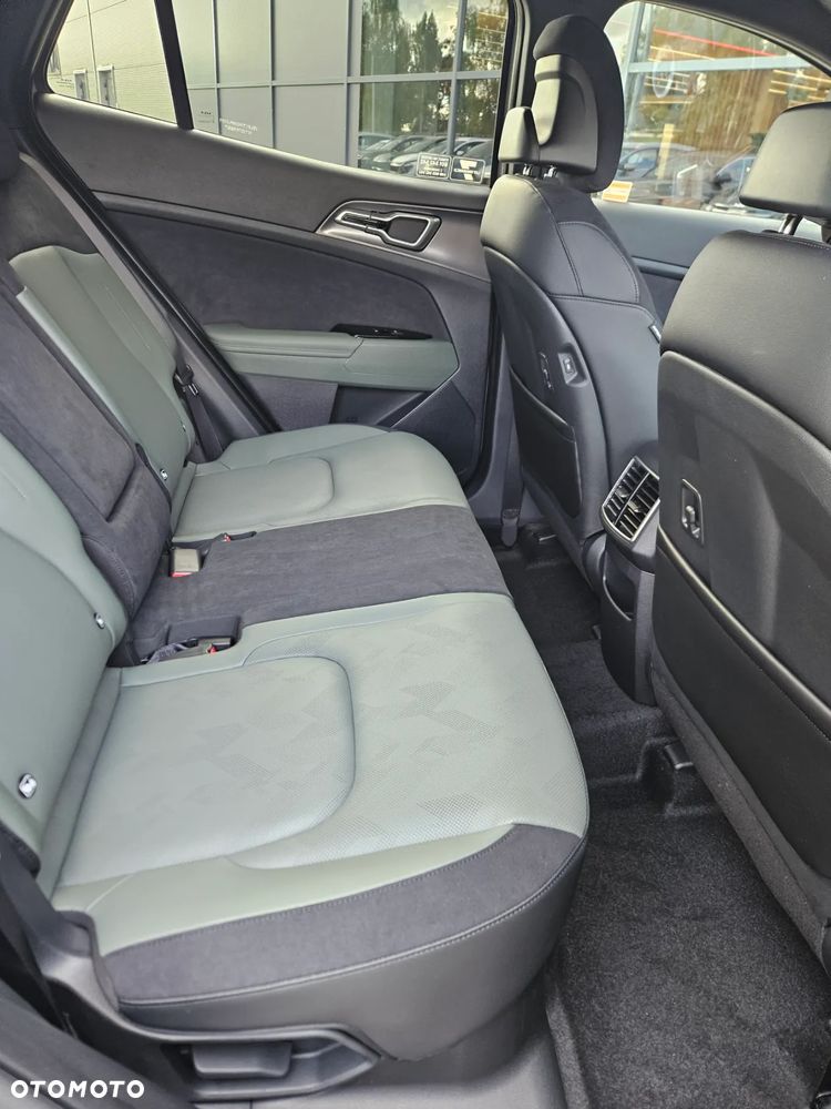 Kia Sportage 1.6 T-GDI HEV Anniversary 2WD - 9