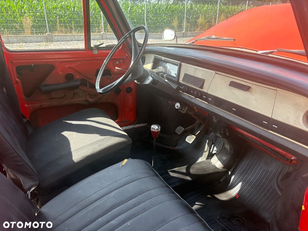 Skoda 100 - 9