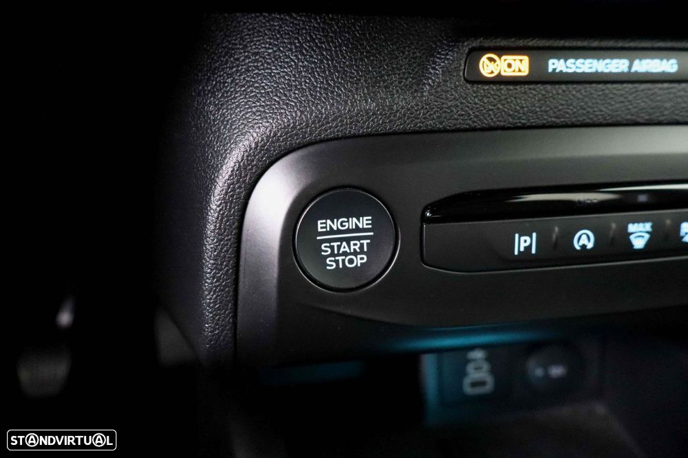 Ford Focus 1.0 EcoBoost MHEV ST-Line - 33