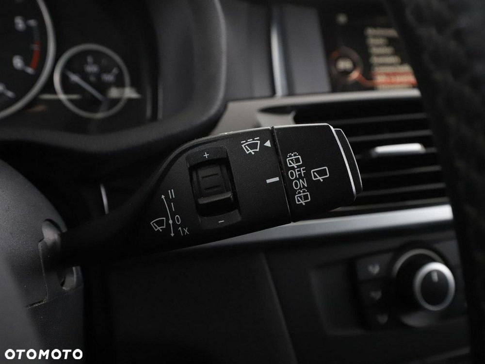 BMW X3 xDrive20d - 28