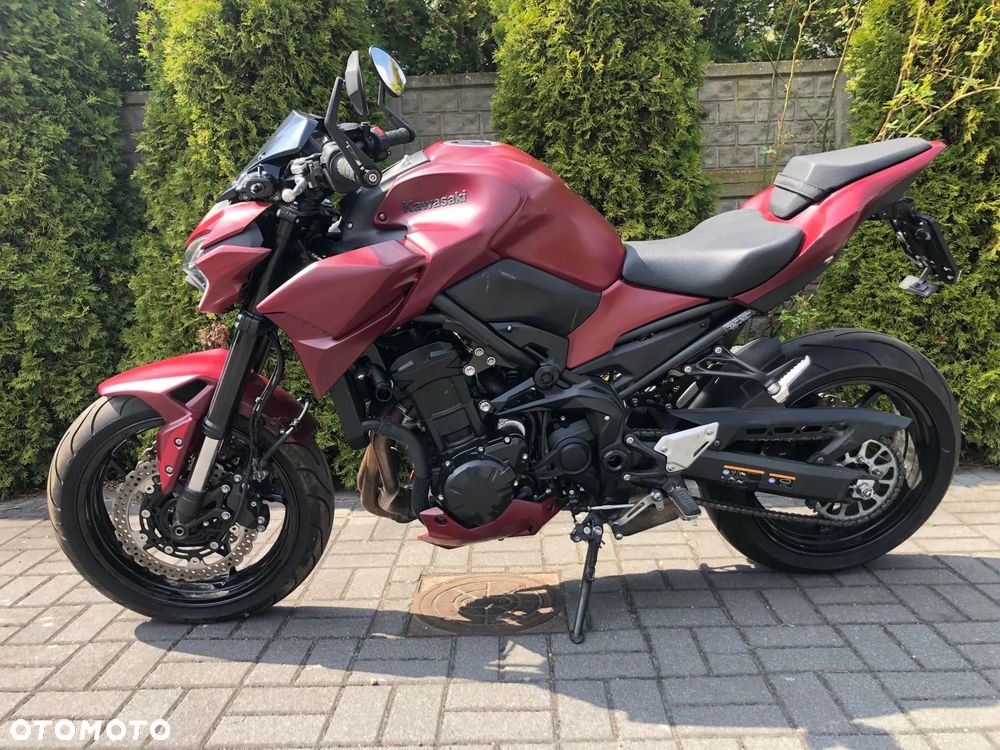 Kawasaki Z 900 - 10