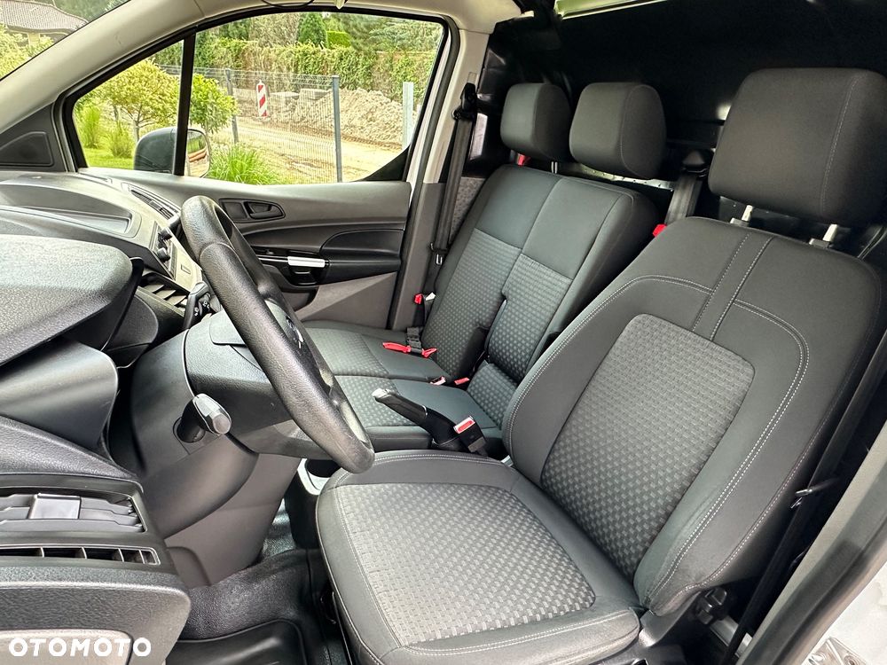 Ford Connect - 31