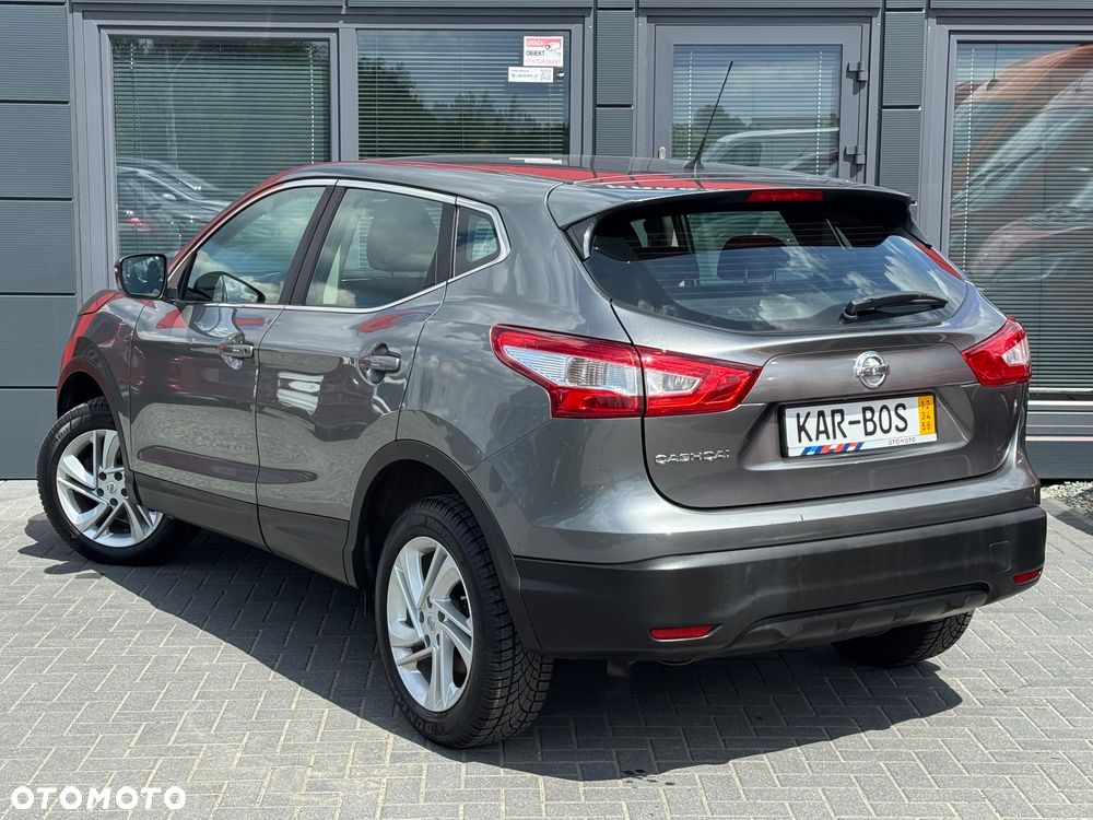 Nissan Qashqai 1.2 DIG-T N-Vision - 6