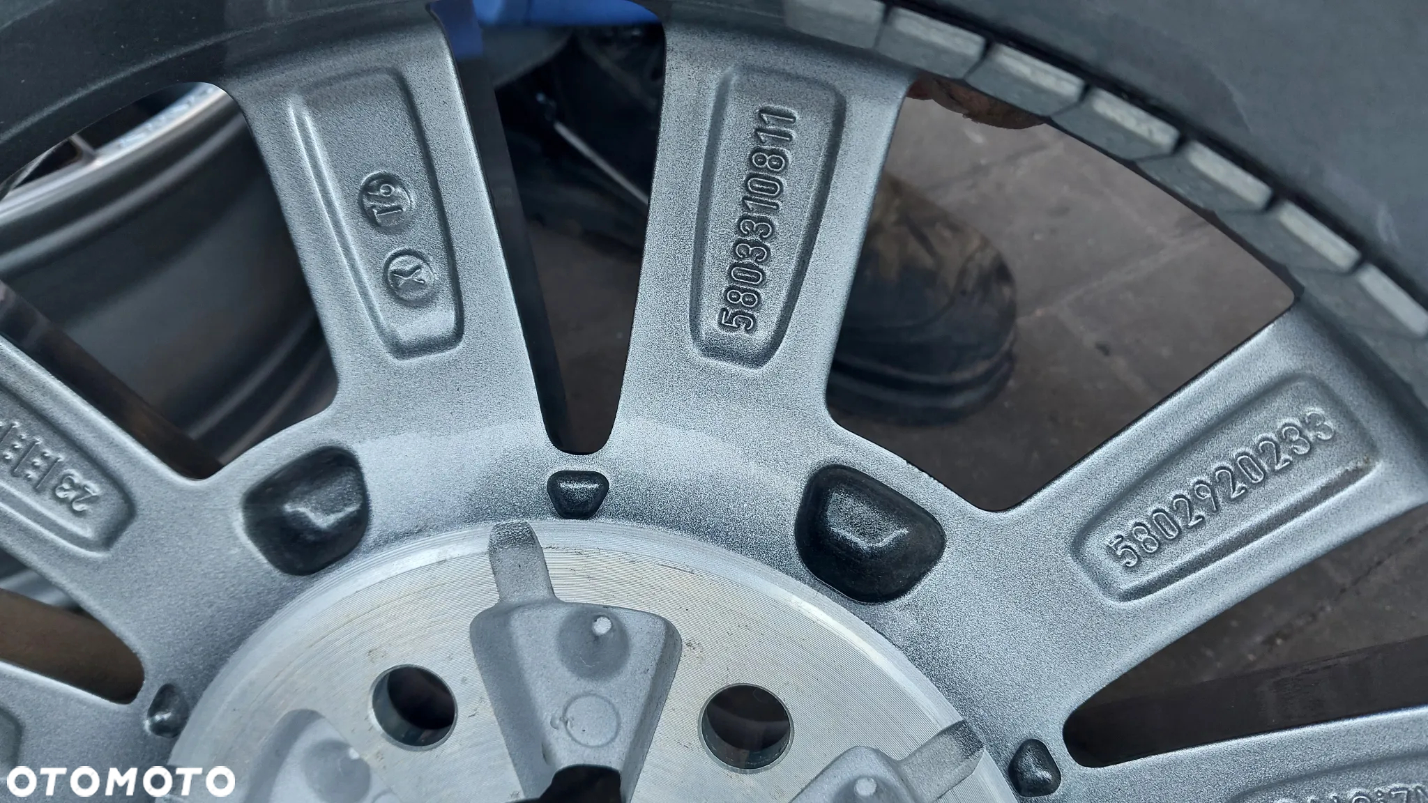 ALUFELGA Felga aluminiowa Iveco DAILY MODEL 'S' 6,5x16H2 2014- OE 5802920233 - 5