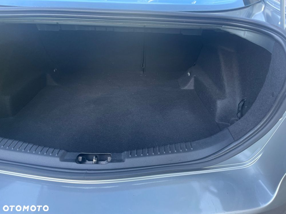 Ford Mondeo - 23