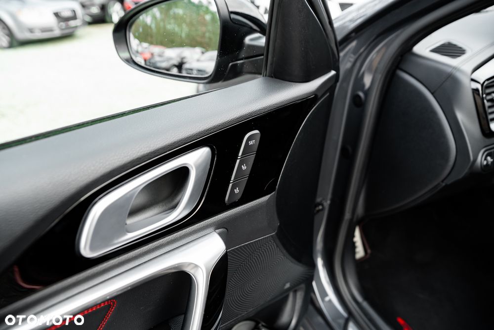 Kia ProCeed 1.6 T-GDI DCT7 OPF GT - 18