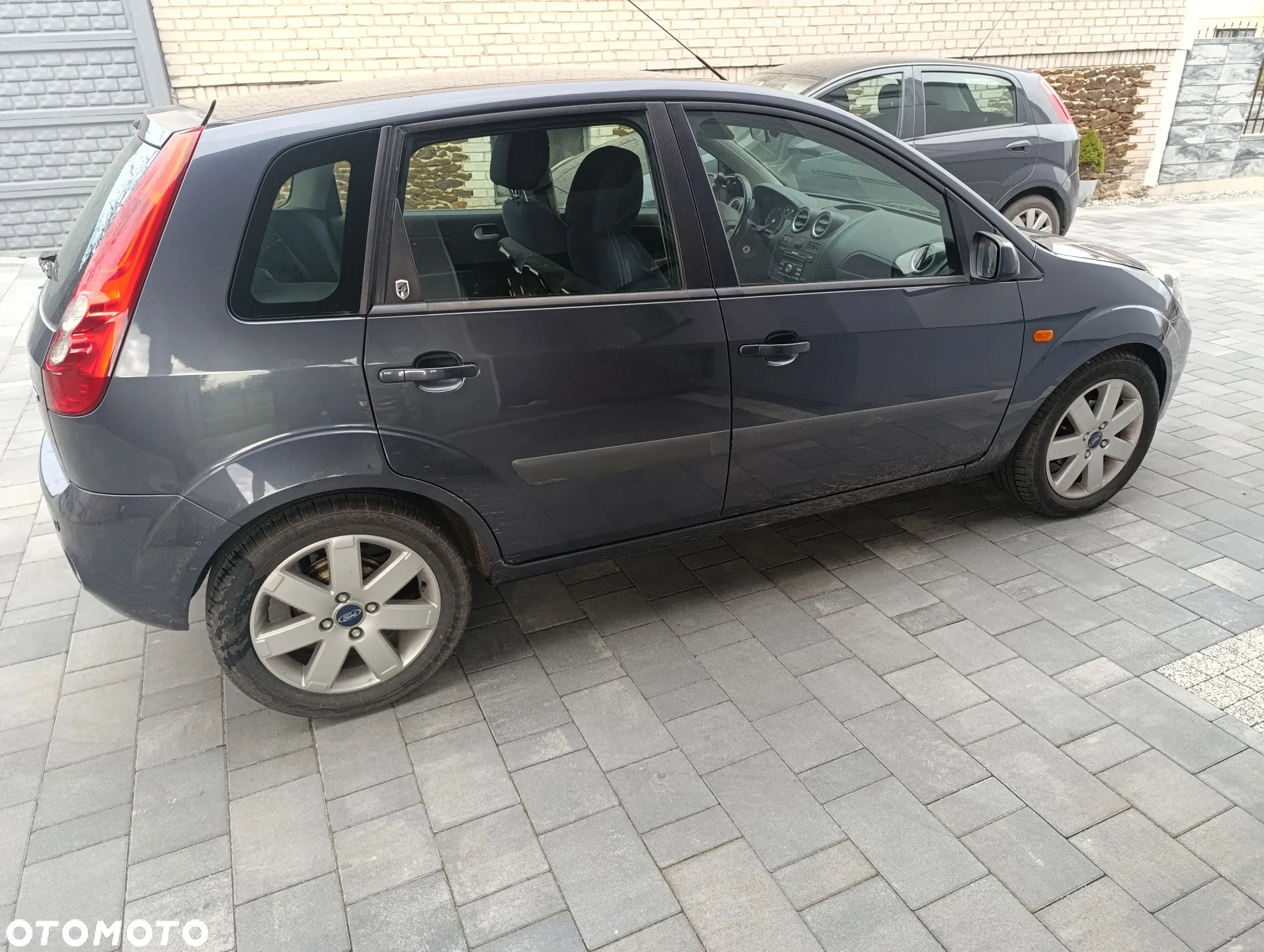 Ford Fiesta - 4
