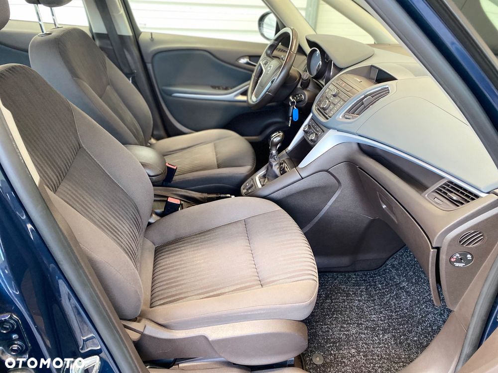 Opel Zafira 1.4 T Cosmo - 11