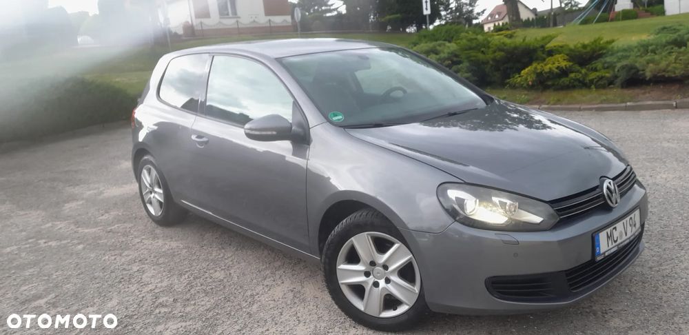 Volkswagen Golf - 2
