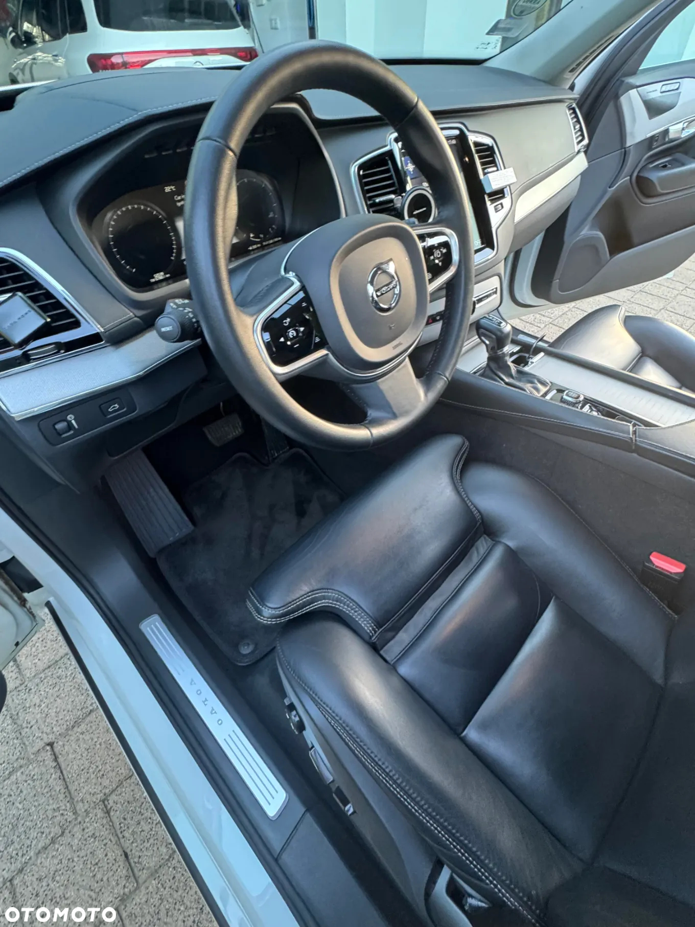 Volvo XC 90 D5 AWD Inscription - 6