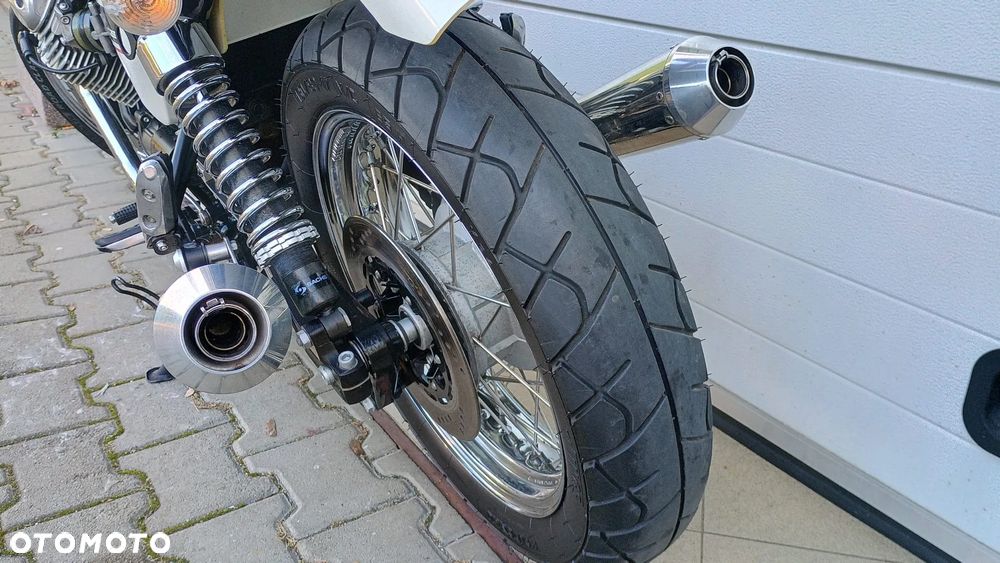 Moto Guzzi V7 - 19
