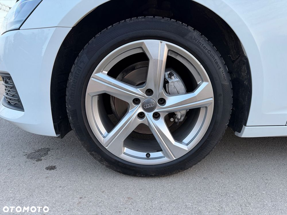 Audi A6 Avant 40 TDI S tronic - 9