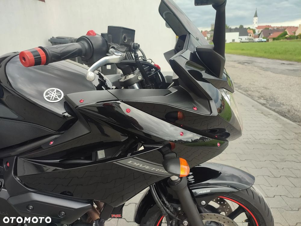 Yamaha XJ - 19