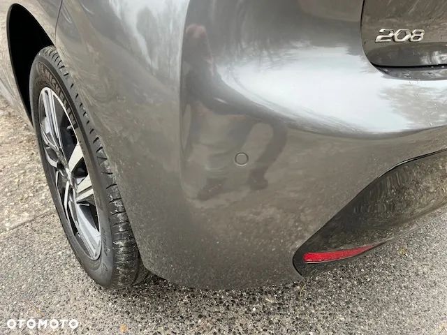 Peugeot 208 - 9