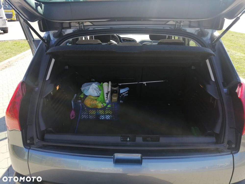 Peugeot 3008 1.6 Active - 21