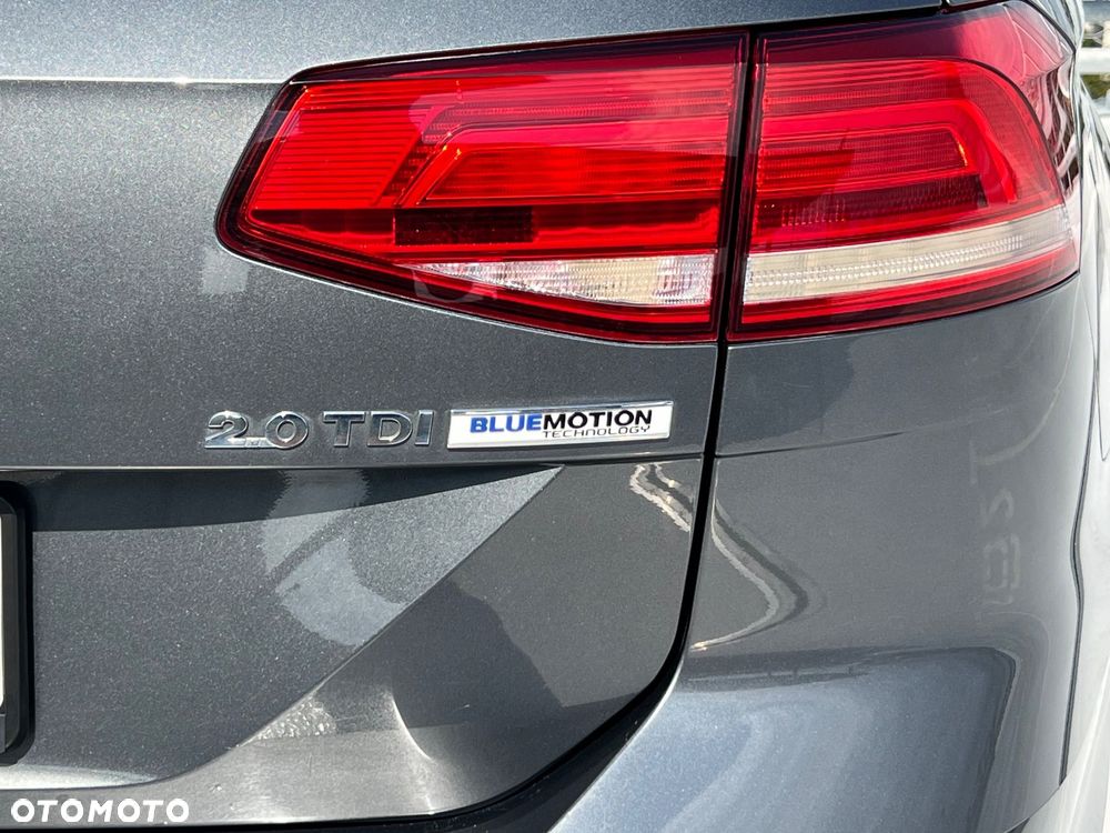 Volkswagen Passat 2.0 TDI BMT Comfortline - 25