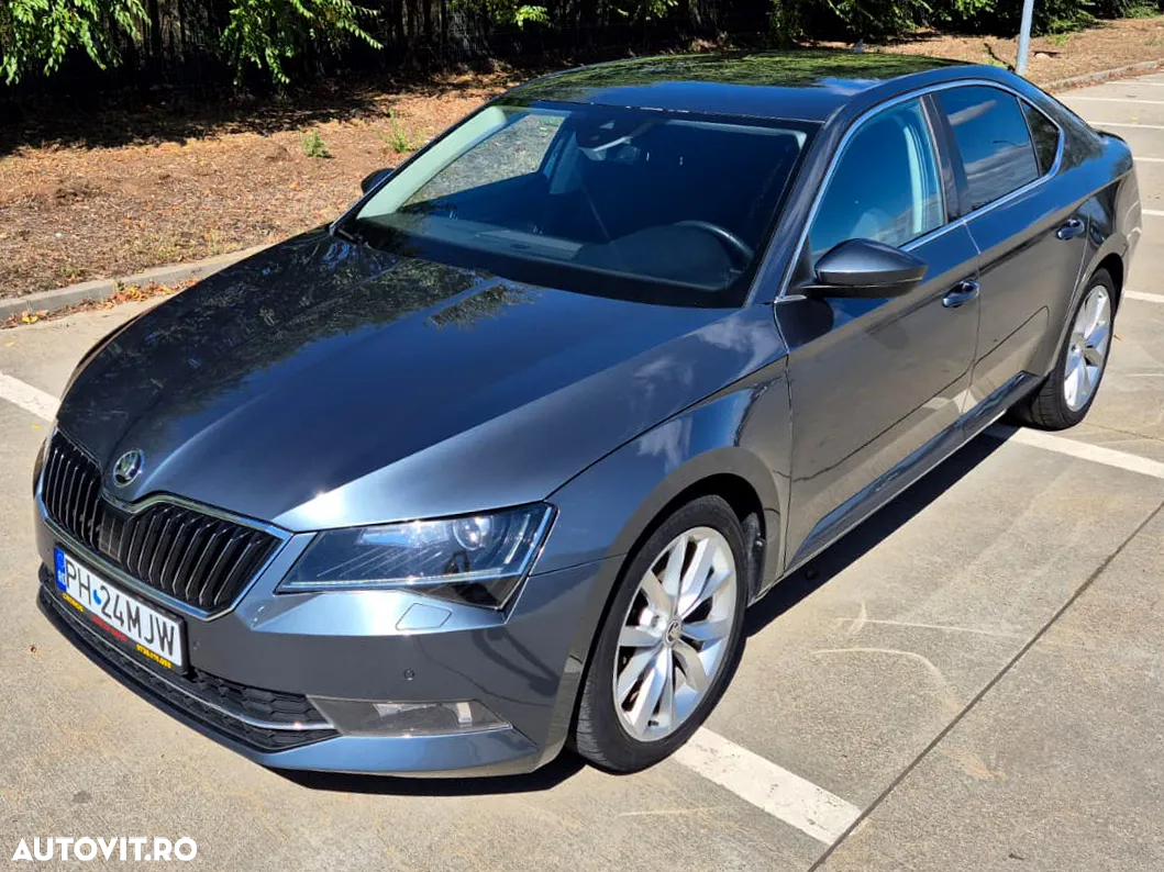 Skoda Superb 2.0 TDI DSG Ambition - 3