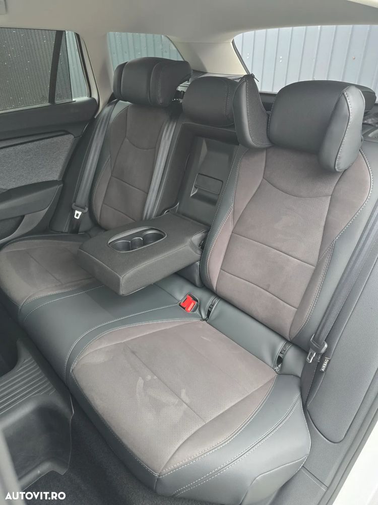 Skoda Superb 2.0 TDI 193 CP 4x4 DSG Selection - 8