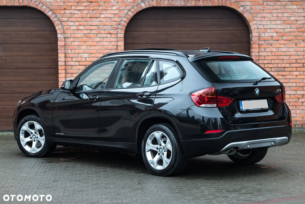 BMW X1 xDrive20d - 9