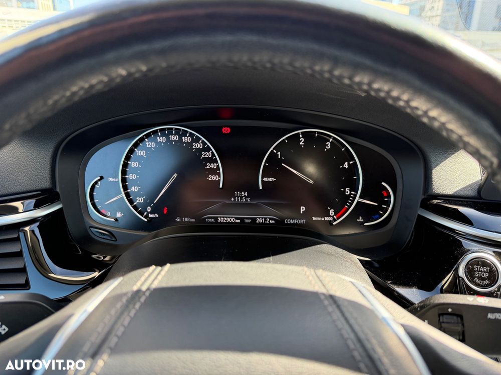 BMW Seria 5 520d Aut. Sport Line - 17