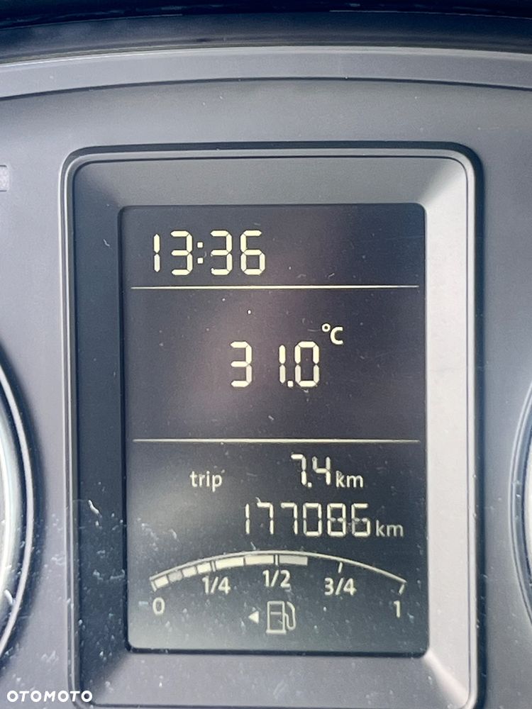 Volkswagen Transporter - 17