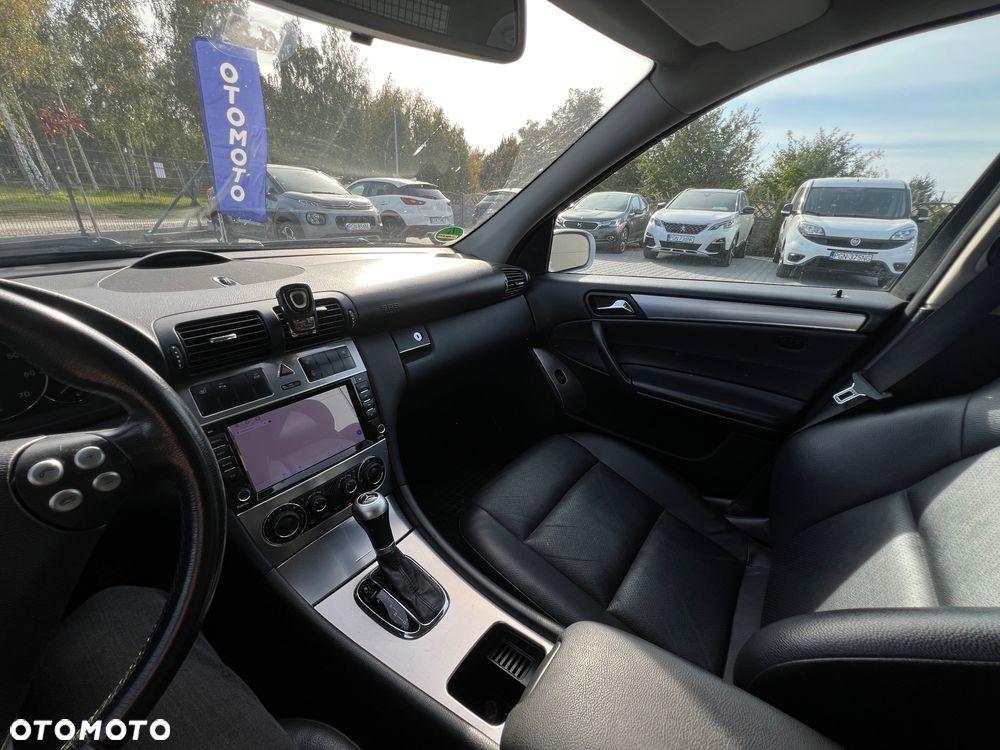 Mercedes-Benz Klasa C 180 Kompressor Automatik BlueEFFICIENCY Avantgarde - 18