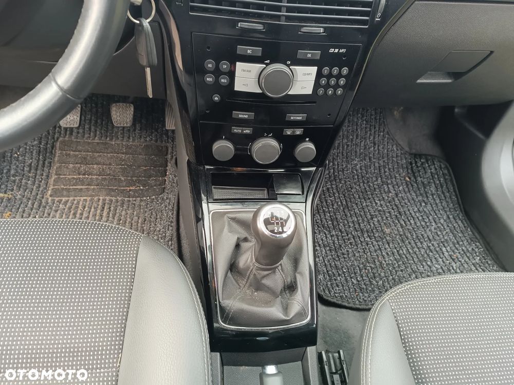 Opel Astra 1.7 CDTI DPF Edition - 36