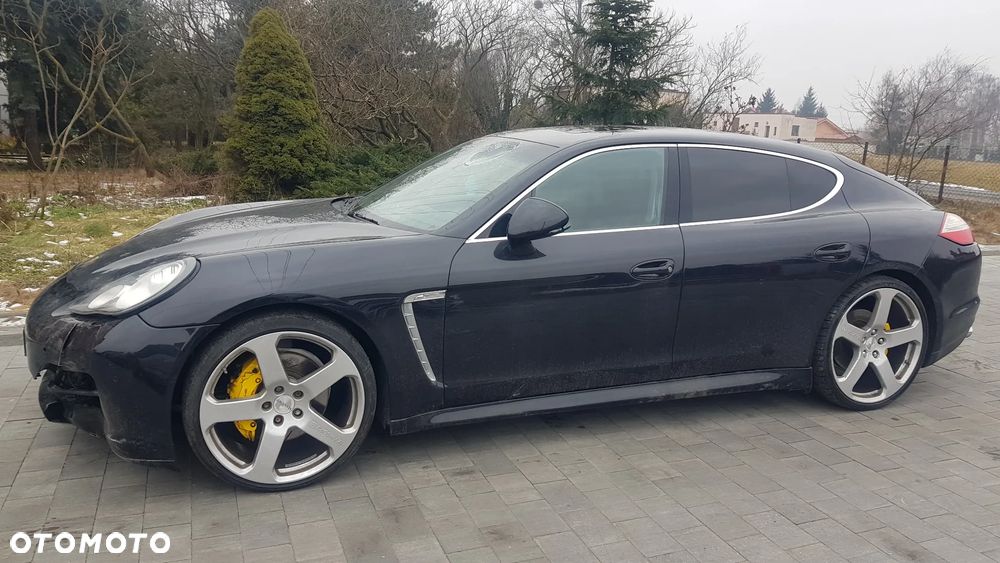 Porsche Panamera 4S PDK - 8