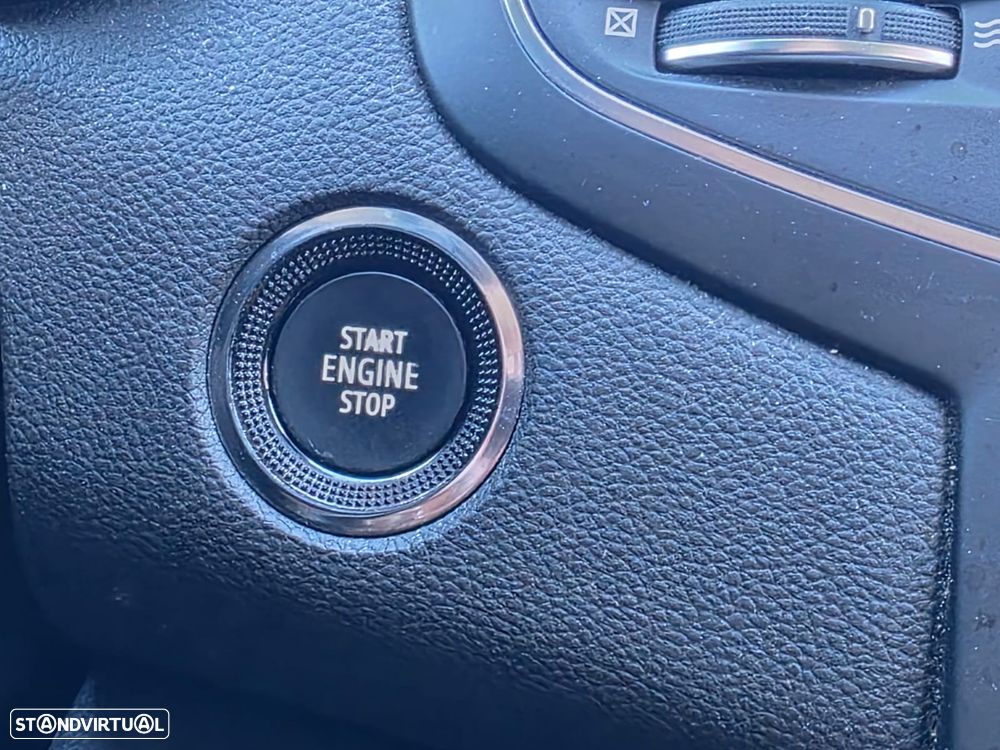 Renault Mégane BLUE dCi 115 INTENS - 12