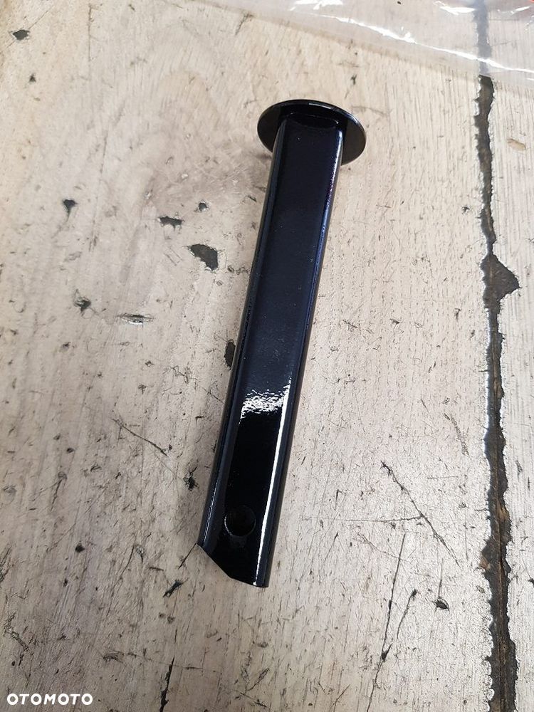 Podnóżek pasażera Honda VT750 VT1300 CB450 GL500  50715-413-000 - 6