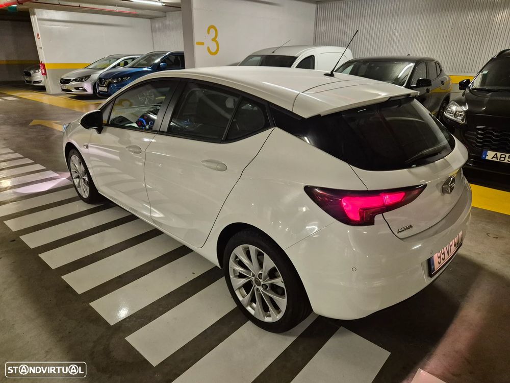 Opel Astra 1.0 Turbo S&S Dynamic - 11