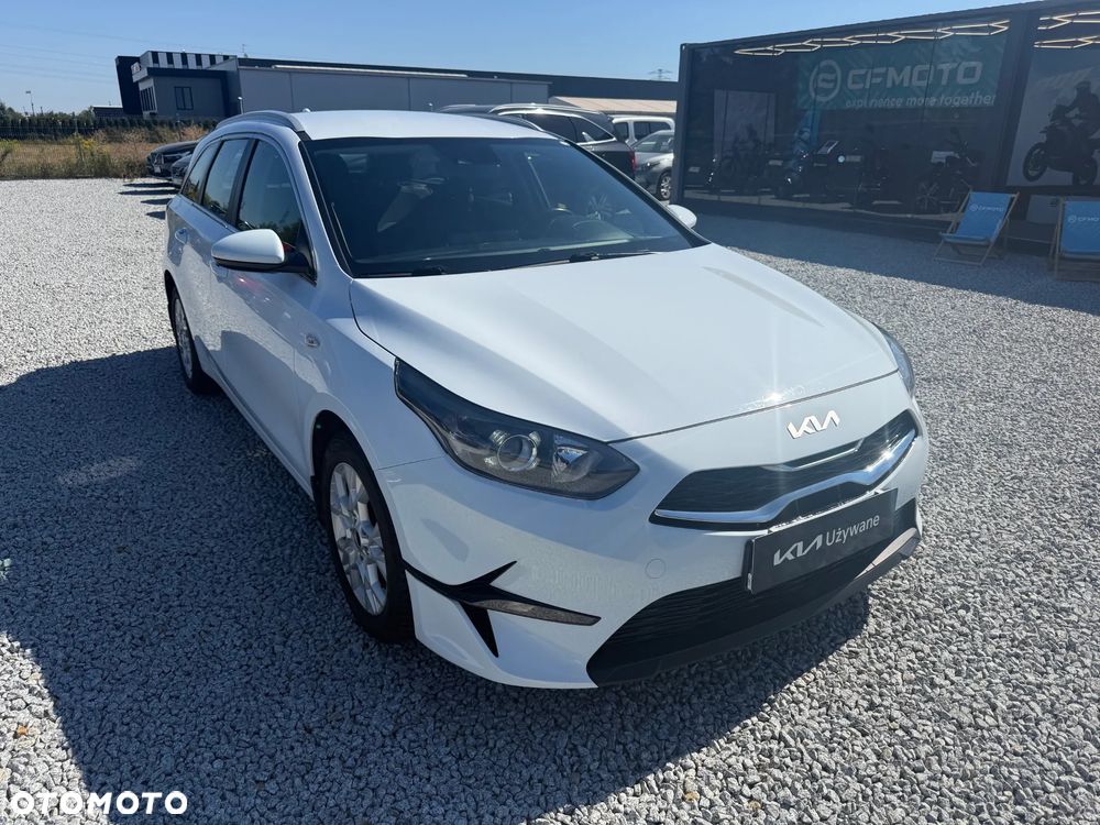 Kia Ceed 1.5 T-GDI M - 3