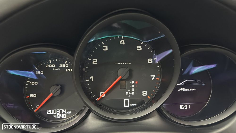 Porsche Macan Standard - 17