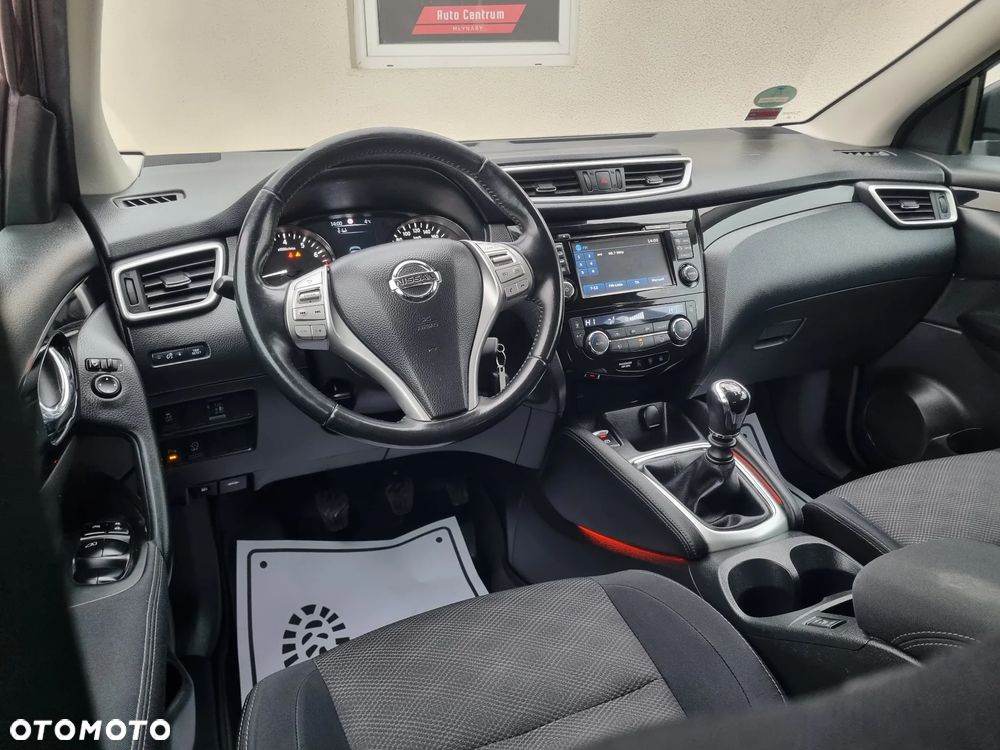 Nissan Qashqai 1.2 DIG-T Tekna EU6 - 7
