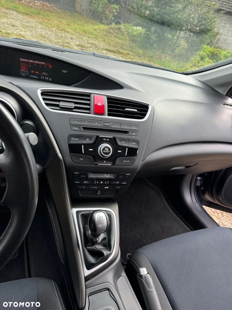 Honda Civic 1.8 i-VTEC Sport - 22