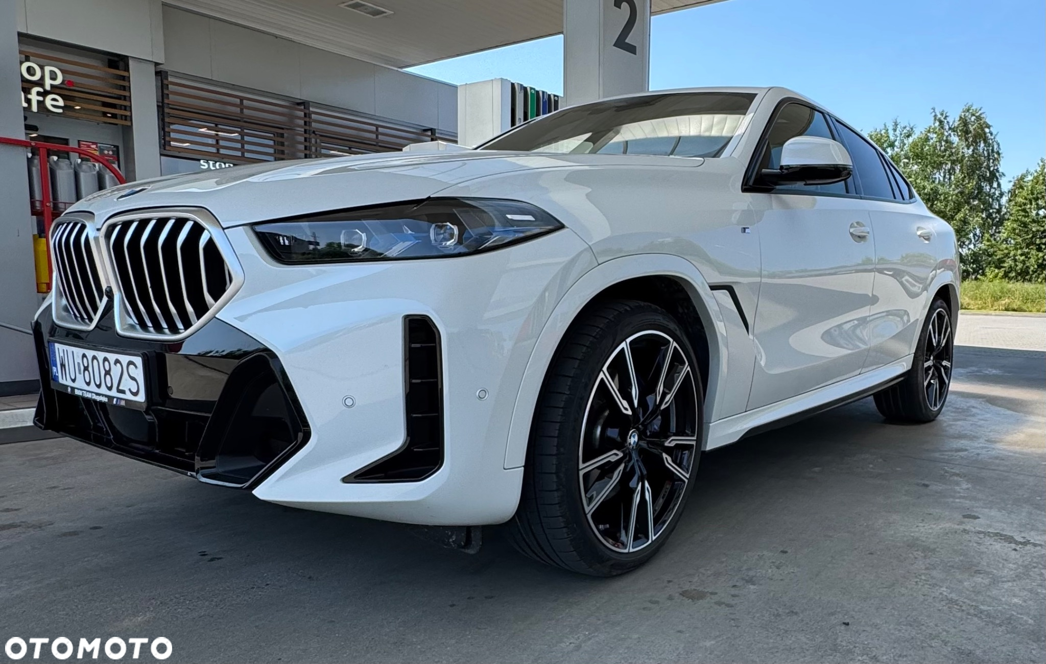 BMW X6M - 8