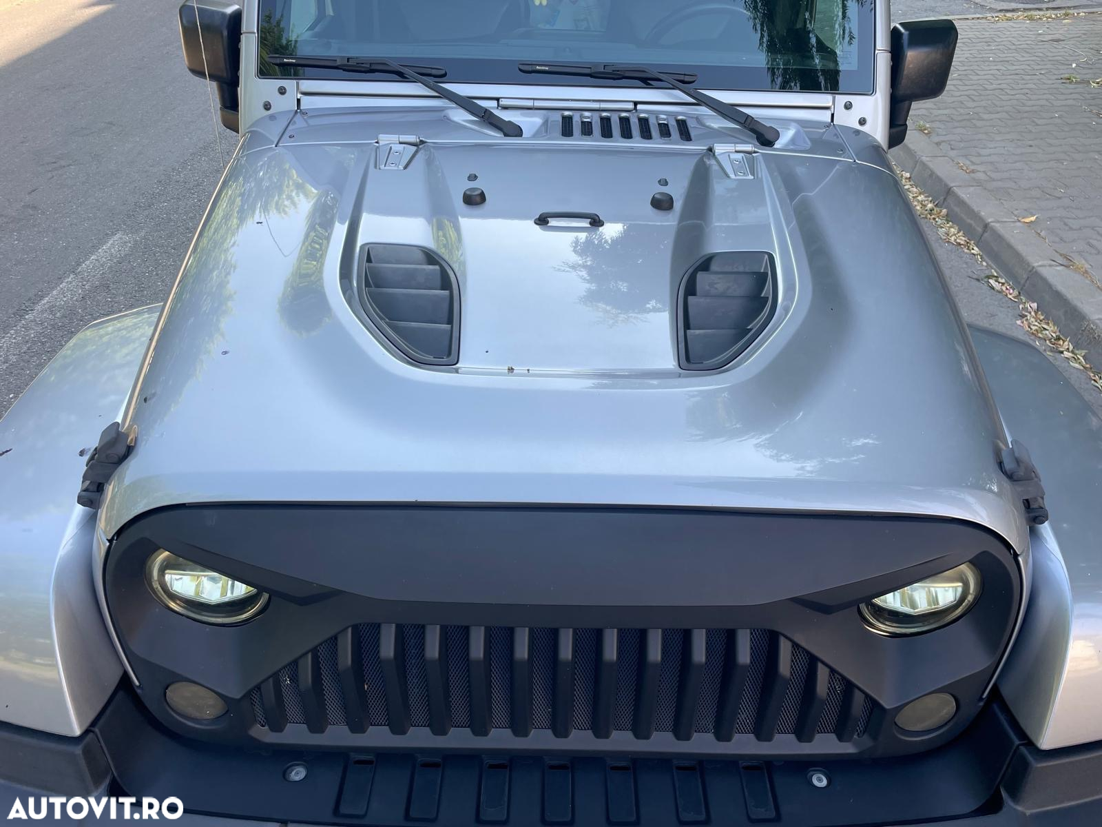 Jeep Wrangler Unlimited 2.8 CRD AT 75th Anniversary - 9