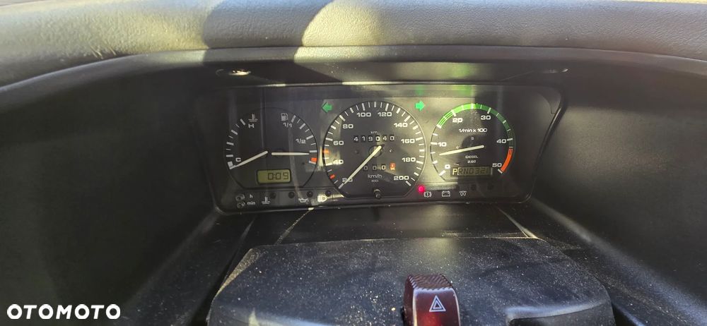 Volkswagen Multivan - 1