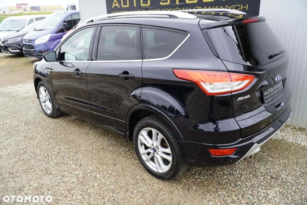 Ford Kuga 2.0 TDCi 2x4 ST-Line - 36