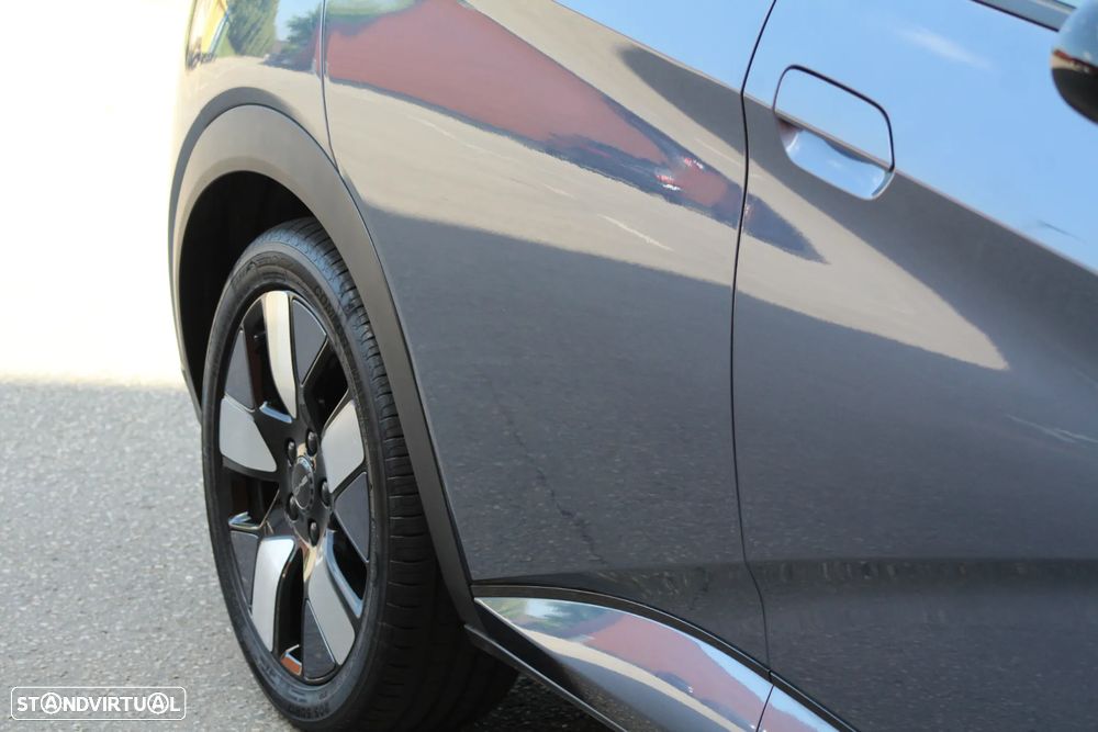 BYD Dolphin 60.4 kWh Design - 24