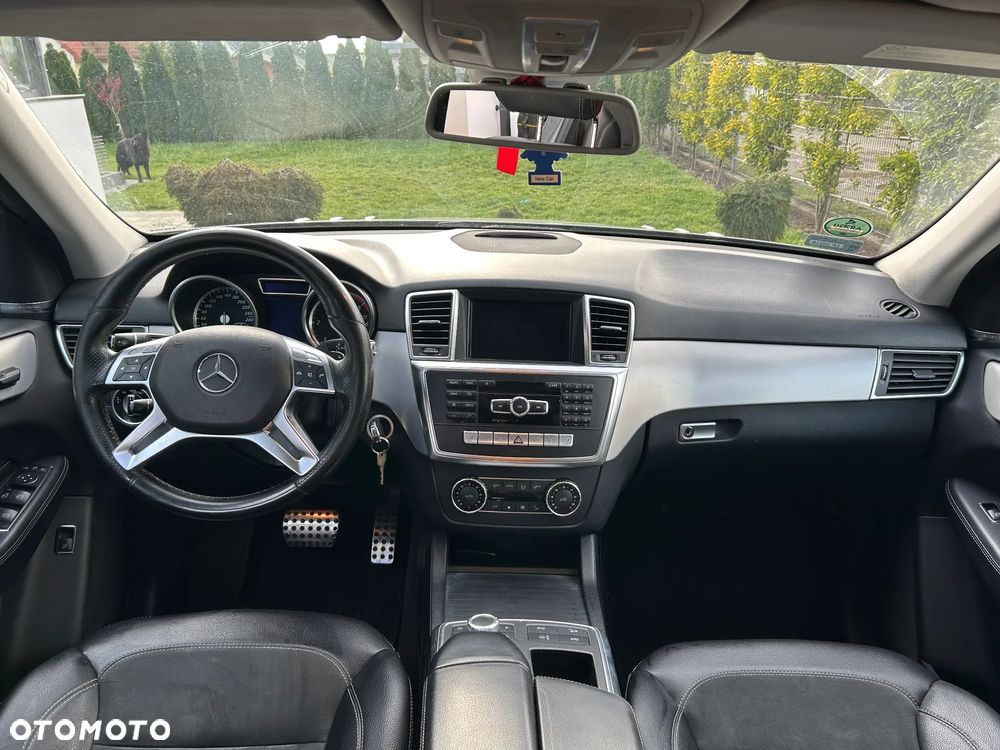Mercedes-Benz ML - 5