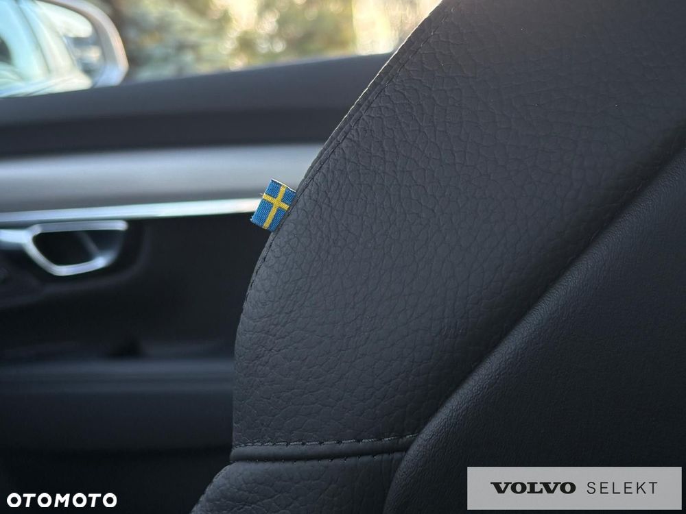 Volvo V90 - 32