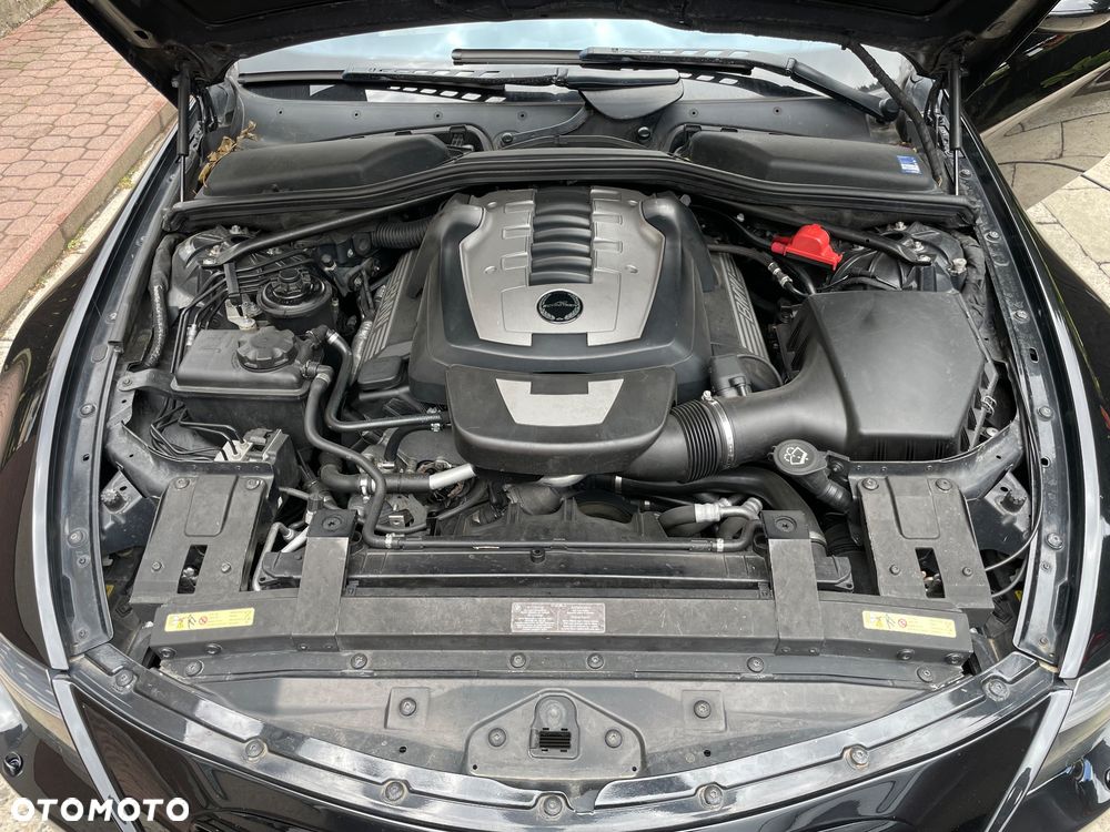 BMW Seria 6 650 i - 13