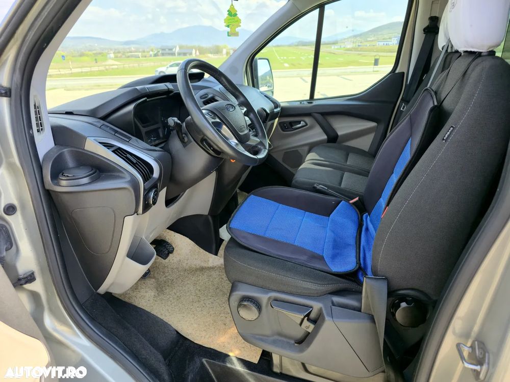Ford Tourneo Custom 300 L1H1 VA Titanium - 16